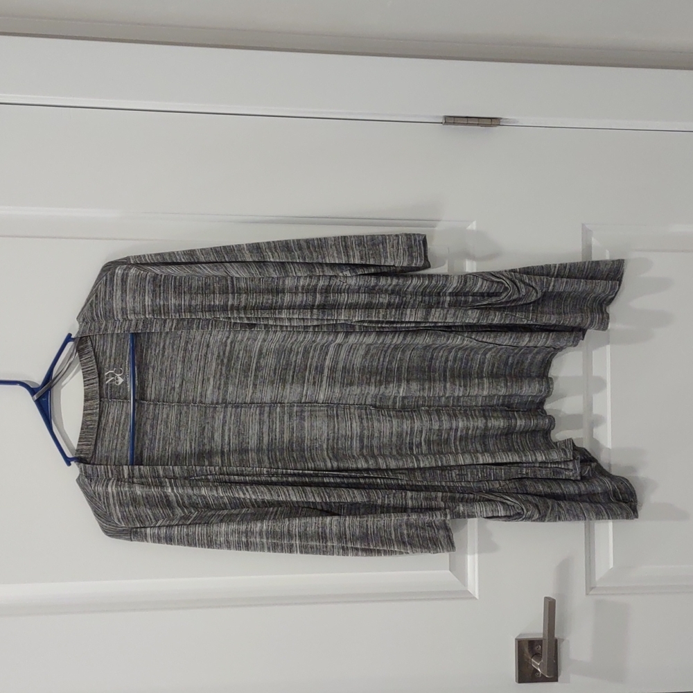 New York & Co Sweater L Gray